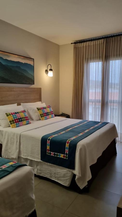 Hotel Quinta Santa Barbara Pirenópolis Buitenkant foto